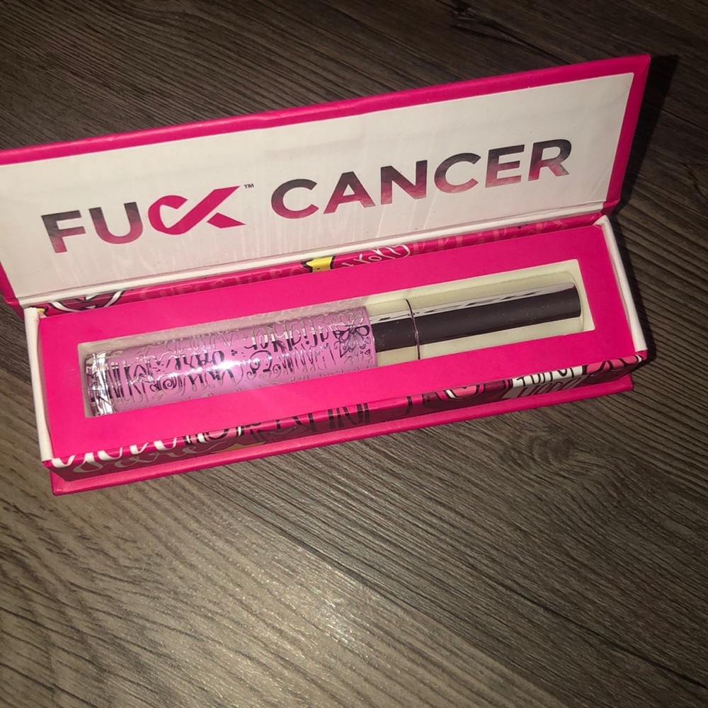 Bubble pink lipgloss